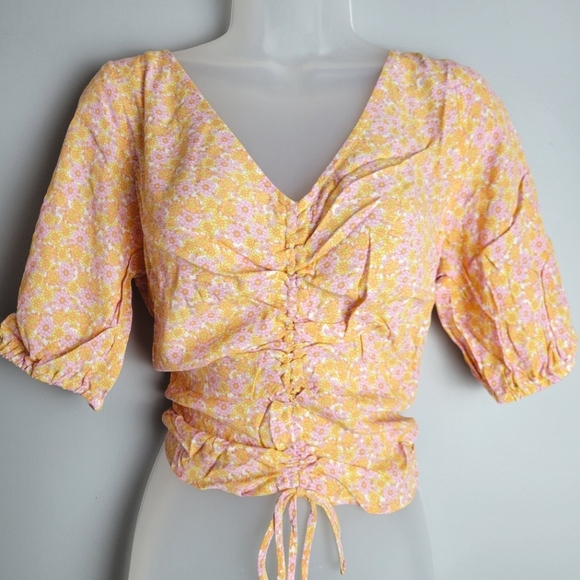 2/$15 NWT H&M Size L V-Neck Drawstring Blouse - Picture 5 of 5